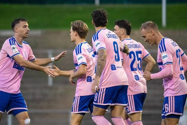 Lower Rhine Cup: Rheydter SV vs. MSV Duisburg ** FOR EDITORIAL USE ONLY ** EDITORIAL USE ONLY ** p Soccer Lower Rhine Cup: Rheydter SV vs. MSV Duisburg on September 23, 2026, at the Grenzlandstadion in Mönchengladbach. Celebration after Jakob Bookjans scores the 0-1 goal for Duisburg. Copyright JakobxKlos Copyright: JakobxKlos doc87qae1zz9b4g6v4chk7 ,EDITORIAL USE ONLY Copyright: JakobxKlos