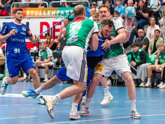 Merlin Fuss, HBW Balingen Weilstetten 13, Justus Fischer, TSV Hannover Burgdorf 54, Lukas Stutzke, TSV Hannover Burgdorf 39, HBW Balingen Weilstetten vs. TSV Hannover Burgdorf, Handball, DHB Cup, Round 2, 2026–2027 Season, September 23, 2026, HBW Balingen Weilstetten vs. TSV Hannover Burgdorf, Handball, DHB Cup, Round 2, 2026–2027 Season, September 23, 2026, Balingen Copyright: xEibner-Pressefoto FlorianxSchustx EP_FSU