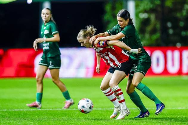 EINDHOVEN , 23-09-2026 , Ten Cate stadium De Herdgang , season 2026 2027 , UEFA Women™s Europa Cup , football , match between PSV and Fortuna Hjorring , picture shows PSV player Sara Thrige , Fortuna Hjorring player Signe Carstens PSV - Fortuna Hjorring  x207464099x Copyright: