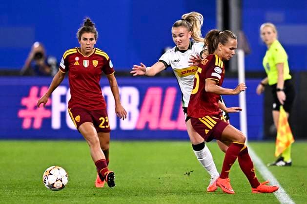 OH Leuven v AS Roma - UEFA Women s Champions League LEUVEN, BELGIUM - SEPTEMBER 23 : Dekker Isabella forward of OH Leuven during the UEFA Women s Champions League 2026 27 League Phase MD1 match between OH Leuven and AS Roma on September 23, 2026 in Leuven, Belgium, 23 09 2026 Leuven Belgium  Copyright: xTomasxSiskx