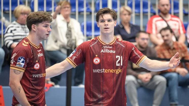 Essen Tusem Essen 1 VfL Potsdam ** FOR EDITORIAL USE ONLY ** EDITORIAL USE ONLY ** p Felix Eißing 21, TuSEM Essen (in red) vs. 1 VfL Potsdam (in white) on Wednesday, September 23, 2026, at the Sporthalle Am Hallo in Essen, Germany (North Rhine-Westphalia), Essen. Copyright UwexErnst Copyright: UwexErnst doc87qavnq55o3nw201fca ,EDITORIAL USE ONLY Copyright: UwexErnst