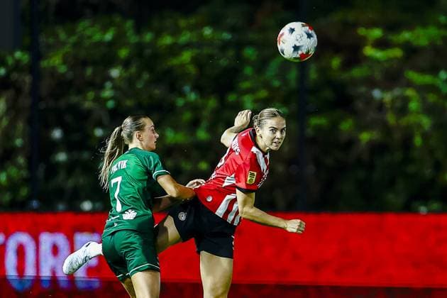 EINDHOVEN , 23-09-2026 , Ten Cate stadium De Herdgang , season 2026 2027 , UEFA Women™s Europa Cup , football , match between PSV and Fortuna Hjorring , picture shows PSV player Gwyneth Hendriks , Fortuna Hjorring player Josefine Valvik PSV - Fortuna Hjorring  x207465150x Copyright: