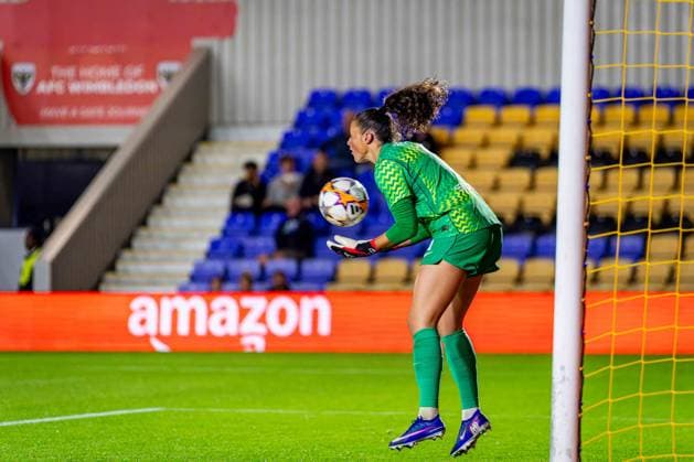 SOCCER - WCL, Chelsea vs A.Wien LONDON,ENGLAND,23.SEP.26 - SOCCER - UEFA Women s Champions League, Chelsea FC vs FK Austria Wien. Image shows Livia Peng (Chelsea).  GEPAxpictures xKevinxHackner