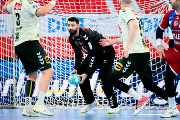 Bietigheim HBL 26 27 DHB Cup SG BBM Bietigheim GWD Minden Tibor Ivanisevic Minden Bietigheim Bissingen Egetrans Arena Baden-Württemberg Germany