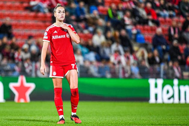 September 22, 2026, Unterhaching, Germany UEFA Women s Champions League, Matchday 1 of the group stage FC Bayern Munich Women vs. Manchester City UWCL FC Bayern Women s season opener and first UWCL competitive match at their new home, Sportpark Unterhaching Giulia Gwinn FC Bayern Women