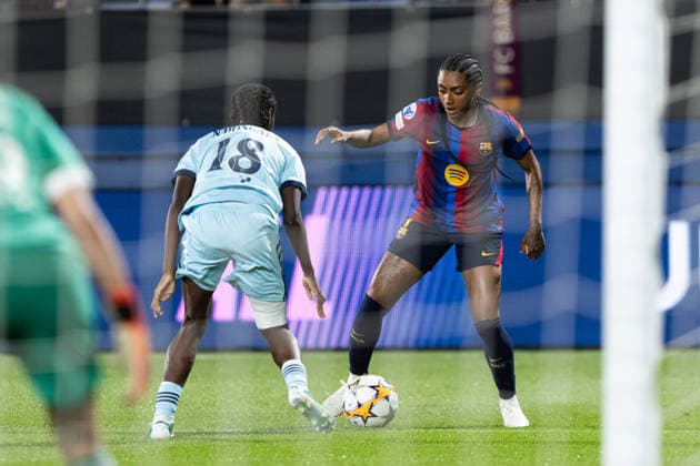 September 23, 2026, Sant Joan Despo, Catalonia, Spain: Kerolin Nicoli Israel Ferraz of FC Barcelona, Barca and Melween NÃ¢â‚¬â ¢Dongala of Paris FC challenge for the ball during the UEFA WomenÃ¢â‚¬â ¢s Champions League Matchday 1 match between FC Barcelona and Paris FC at Estadi Johan Cruyff in Sant Joan DespoÂ­, Barcelona, Spain. Sant Joan Despo Spain - ZUMAs316 20260923_znp_s316_032 Copyright: xMartixSeguraxRamonedax