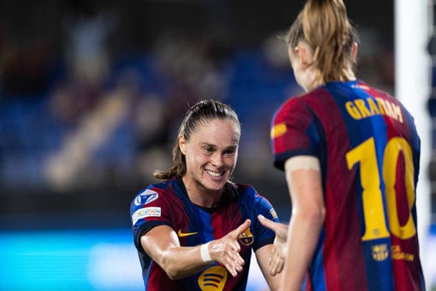 September 23, 2026, Sant Joan Despo, Catalonia, Spain: Ewa Pajor and his teammates of FC Barcelona, Barca celebrate a goal during the UEFA WomenÃ¢â‚¬â ¢s Champions League Matchday 1 match between FC Barcelona and Paris FC at Estadi Johan Cruyff in Sant Joan DespoÂ­, Barcelona, Spain. Sant Joan Despo Spain - ZUMAs316 20260923_znp_s316_047 Copyright: xMartixSeguraxRamonedax