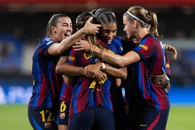 September 23, 2026, Sant Joan Despo, Catalonia, Spain: Clara Serrajordi and his teammates of FC Barcelona, Barca celebrate a goal during the UEFA WomenÃ¢â‚¬â ¢s Champions League Matchday 1 match between FC Barcelona and Paris FC at Estadi Johan Cruyff in Sant Joan DespoÂ­, Barcelona, Spain. Sant Joan Despo Spain - ZUMAs316 20260923_znp_s316_043 Copyright: xMartixSeguraxRamonedax
