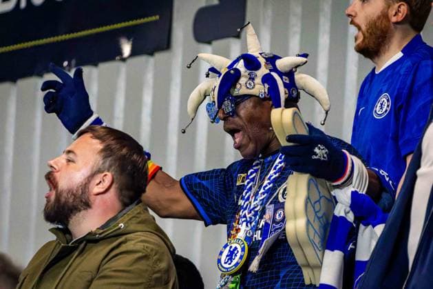SOCCER - WCL, Chelsea vs A.Wien LONDON,ENGLAND,23.SEP.26 - SOCCER - UEFA Women s Champions League, Chelsea FC vs FK Austria Wien. Image shows a fan of Chelsea FC.  GEPAxpictures xKevinxHackner