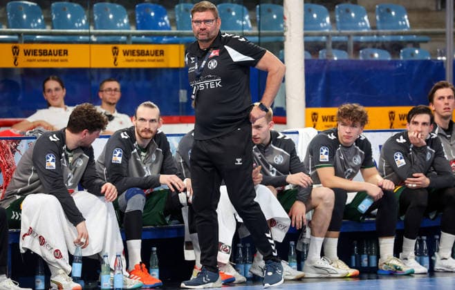 September 23, 2026, Germany, Bietigheim, DHB Handball Cup, 2026–2027 season: SG BBM Bietigheim vs. GWD Minden; GWD Coach Aaron Ziercke