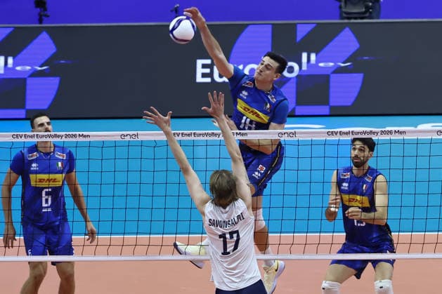 IPA88881356 - Attack by 18 Giovanni Sanguinetti (Italy) during the quarterfinal of the CEV Enel EuroVolley 2026 match between Belgium and Slovenia at PalaVela, Turin, Italy, on September 23, 2026, during CEV EuroVolley 2026 - Quarterfinal - Italy vs. Finland, CEV EuroVolley Men s match in Turin, Italy, September 23, 2026  Copyright: xValerioxOrigo IPAxSportx xx IPA88881356