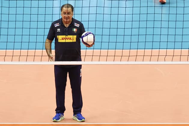 IPA88881344 - Head Coach Ferdinando De Giorgi (Italy) during the quarterfinal match of the CEV Enel EuroVolley 2026 between Belgium and Slovenia at PalaVela in Turin, Italy, on September 23, 2026, during the CEV EuroVolley 2026 - Quarterfinal - Italy vs. Finland, CEV EuroVolley Men s match in Turin, Italy, September 23, 2026  Copyright: xValerioxOrigo IPAxSportx xx IPA88881344