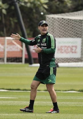 National football team training session in Mexico City Mexico s coach Rafael Marquez leads a training session with the national soccer team at the Mexican Football Federation s Training Center in Mexico City, Mexico, 23 September 2026. Mexico will assist a series of friendly matches in the United States. Mexico City Mexico  Copyright: xJosexMendezx