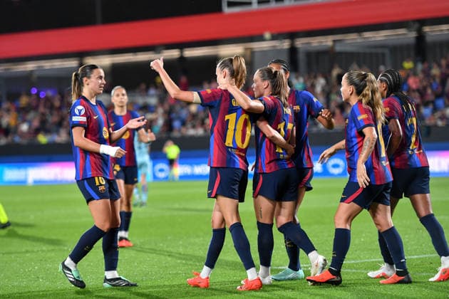 FC Barcelona, Barca v PARIS FC JOHAN CRUYFF STADIUM, BARCELONA. September 23,2026 FC BARCELONA vs Paris Football Club September 23,2026 Pajor (17) of FC Barcelona celebrates scoring his team s fourth goal with teammates during the soccer match corresponding to the first day of the UEFA Women s Champions League between FC Barcelona and Paris FC at Johan Cruyff Stadium in Barcelona, Spain, on September 23, 2026. Barcelona ESP Copyright: xS.xRosx