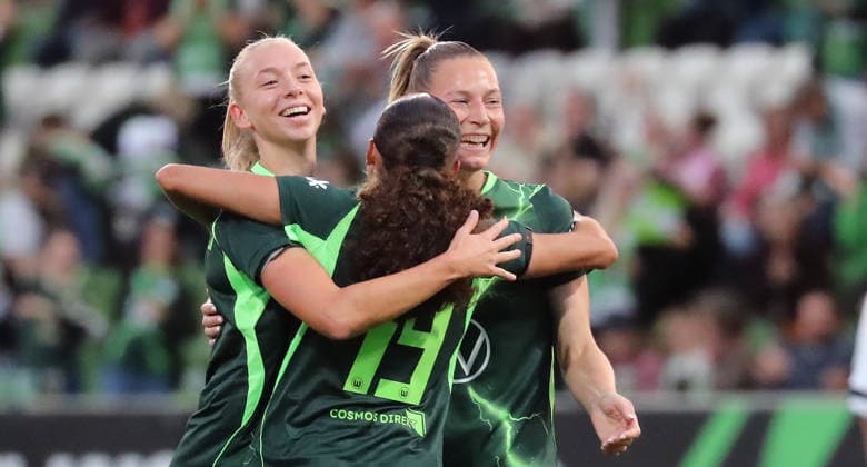 Goal celebration, goal by Ella Peddemor; VfL Wolfsburg Soccer, Women, 2026–2027 Season, UEFA, Women s Europa Cup Qualifying Round 2, AOK Stadium Wolfsburg, VfL Wolfsburg vs. Sturm Graz, 6–1