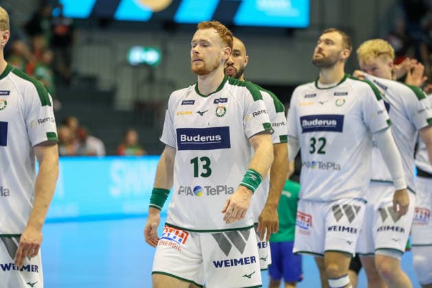 September 23, 2026, xgox, Handball DHB Cup, 2nd Round: SC Magdeburg vs. HSG Wetzlar, emspor; from left: Tomas Piroch (Wetzlar), 13, looks disappointed; dejected, disappointed (Magdeburg)