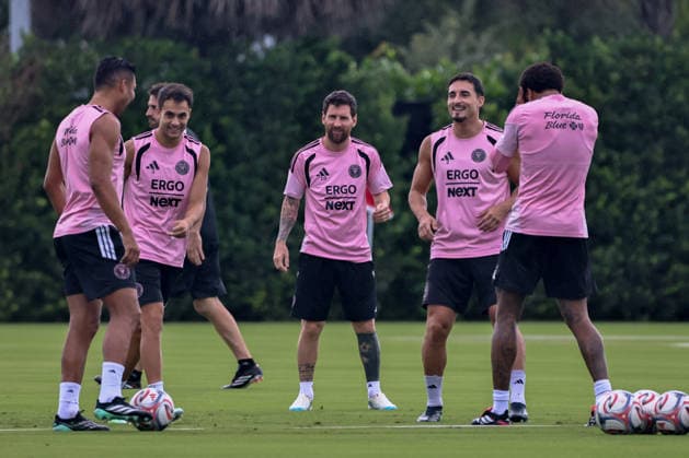 September 23, 2026, Fort Lauderdale, Florida, USA: From (L-R), CASEMIRO (5), SERGIO REGUILON (3), LIONEL MESSI (10), GONZALO LUJAN (2) and MICAEL Dos SANTOS (16) of Inter Miami CF are seen during an Inter Miami Training Session ahead of their MLS, Fussball Herren, USA game against Columbus Crew. Soccer 2026: Inter Miami FC Training  - ZUMAa257 20260923_zsp_a257_001 Copyright: xChrisxArjoonx