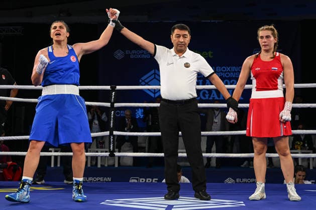 2026 European Boxing Elite Championships In Sofia SOFIA, BULGARIA - SEPTEMBER 23: Busenaz Surmeneli of Turkey celebrates alongside referee and opponent Nadezhda Golubeva of Russia after winning their Elite Women s 70kg Semifinal match on Day 7 of the 2026 European Boxing Elite Championships at the Asics Arena Sports Hall in Sofia, Bulgaria, on September 23, 2026. Sofia Bulgaria  Copyright: xArturxWidakx originalFilename:widak-2026euro260923_np1EF.jpg