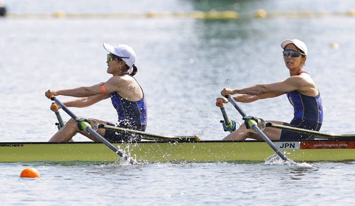 Aichi-Nagoya Asian Games: Rowing Japanese rowers Chika Yonezawa (R) and Chiaki Tomita compete en route to winning the Aichi-Nagoya Asian Games lightweight women s double sculls bronze at Nagaragawa International Regatta Course straddling Aichi and Gifu prefectures, central Japan, on Sept. 24, 2026.  A14AA0005628463P