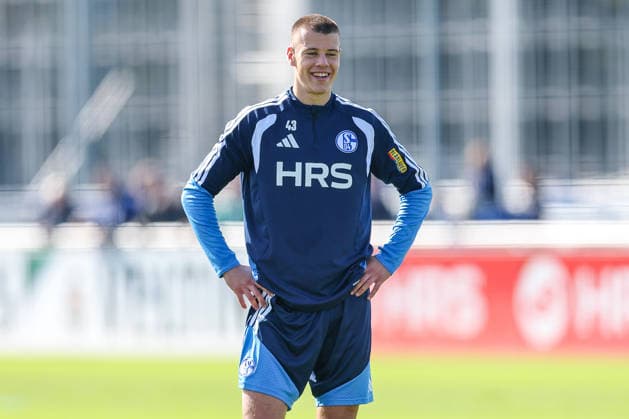 September 23, 2026, Soccer, FC Schalke 04 practice Magnus Rösner FC Schalke 04 Gelsenkirchen FC Schalke 04 training facility NRW Germany xRHR PHOTO YYx Copyright: RHR-FOTOx RHR-FOTO YY