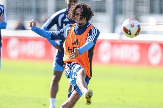 September 23, 2026, Soccer, FC Schalke 04 practice, Arian Güzel, FC Schalke 04 U19, Gelsenkirchen, FC Schalke 04 training facility, North Rhine-Westphalia, Germany, xRHR, PHOTO YYx Copyright: RHR-FOTOx RHR-FOTO YY