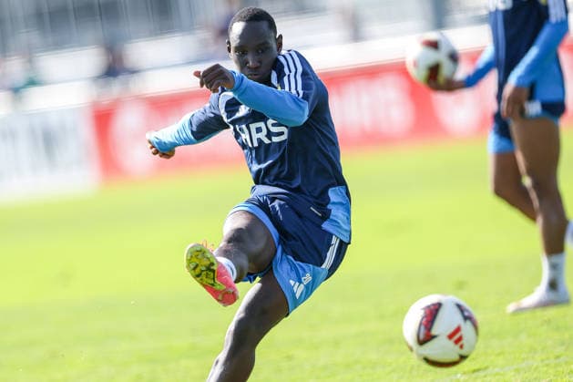 September 23, 2026, Soccer, FC Schalke 04 training session, Junior Adamu, FC Schalke 04, Gelsenkirchen, FC Schalke 04 training facility, North Rhine-Westphalia, Germany, xRHR, PHOTO YYx Copyright: RHR-FOTOx RHR-FOTO YY