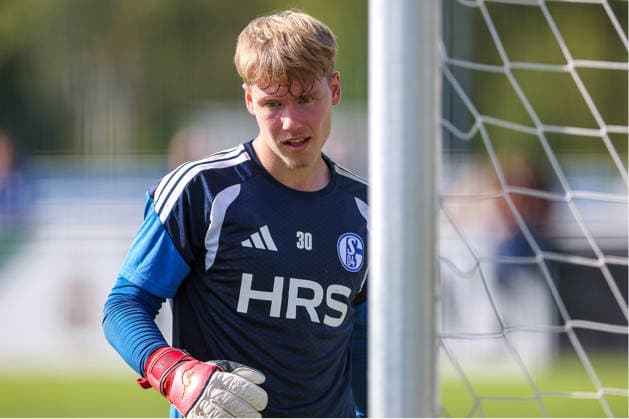 September 23, 2026, Soccer, FC Schalke 04 practice Kyrylo Khadasevych FC Schalke 04 Gelsenkirchen FC Schalke 04 training facility NRW Germany xRHR PHOTO YYx Copyright: RHR-FOTOx RHR-FOTO YY