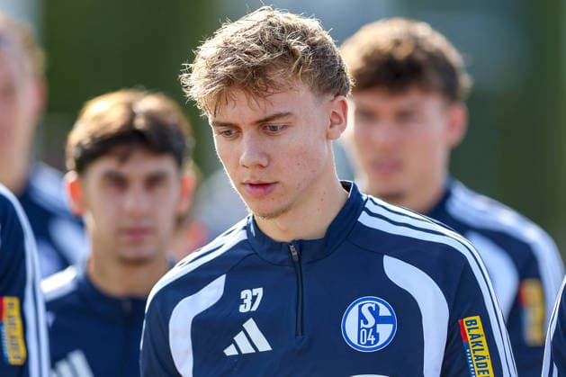 September 23, 2026, Soccer, FC Schalke 04 Training: Niclas Damberg, U19, Gelsenkirchen, FC Schalke 04 Training Facility, North Rhine-Westphalia, Germany, xRHR, PHOTO YYx Copyright: RHR-FOTOx RHR-FOTO YY