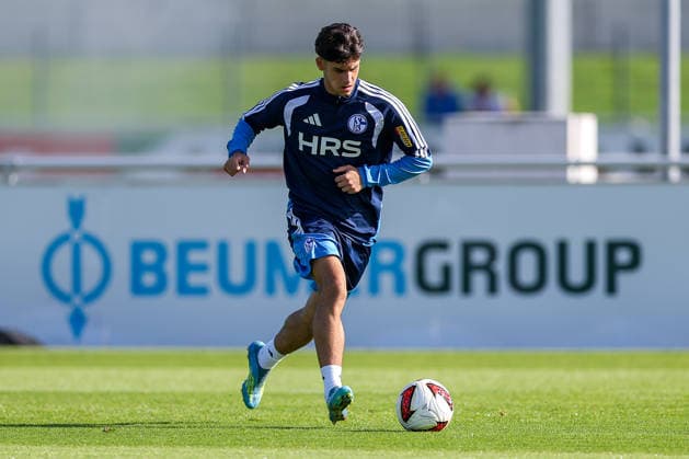 September 23, 2026, Soccer, FC Schalke 04 Training, Edion Gashi, U19, Gelsenkirchen, FC Schalke 04 Training Facility, North Rhine-Westphalia, Germany, xRHR, PHOTO YYx Copyright: RHR-FOTOx RHR-FOTO YY