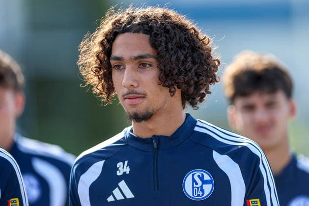 September 23, 2026, Soccer, FC Schalke 04 Practice Amir El Abdouni U19 FC Schalke 04 Gelsenkirchen FC Schalke 04 Training Facility NRW Germany xRHR PHOTO YYx Copyright: RHR-FOTOx RHR-FOTO YY