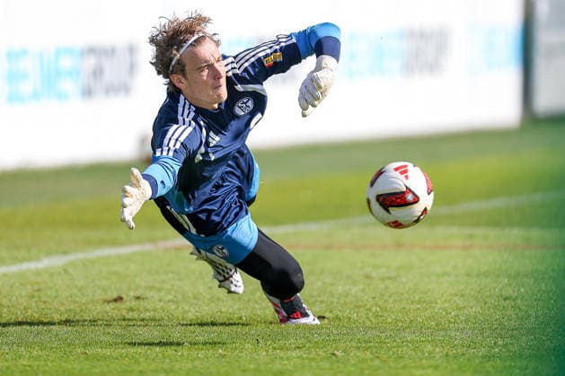 September 23, 2026, Soccer, FC Schalke 04 goalkeeper Max Weiland in training; FC Schalke 04 U23, Gelsenkirchen, FC Schalke 04 training facility, North Rhine-Westphalia, Germany, xRHR, PHOTO YYx Copyright: RHR-FOTOx RHR-FOTO YY