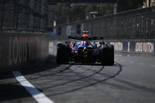 F1 - AZERBAIJAIN GRAND PRIX 2026 06 HADJAR Isack (fra), Red Bull Racing Ford RB22, action during the 2026 Formula 1 Azerbaijan Grand Prix, 15th round of the 2026 Formula One World Championship, WM, Weltmeisterschaft from September 24 to 26, 2026 on the Baku City Circuit, in Baku, Azerbaijan - BakuAzerbaijan  Copyright: xDPPIx