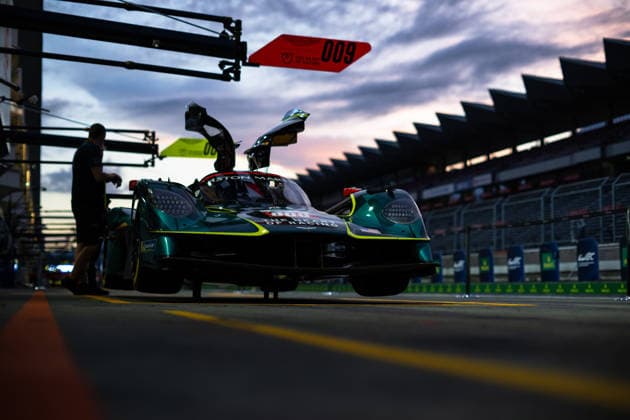 FIA WEC - 6 HOURS OF FUJI 2026 009 RIBERAS Alex (spa), SORENSEN Marco (dnk), Aston Martin THOR Team, Aston Martin Valkyrie 009, Hypercar, pitlane,during the 6 Hours of Fuji 2026, 6th round of the 2026 FIA World Endurance Championship, from September 25 to 27, 2026 on the Fuji Speedway in Oyama, Shizuoka, Japan - OyamaJapan  Copyright: xMariusxHeckerx