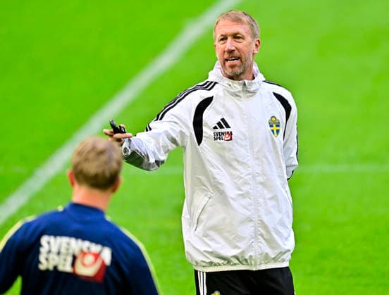 STOCKHOLM, September 24, 2026 National team head coach Graham Potter during today s national team practice at Strawberry Arena ahead of Friday s opening Nations League group stage match against Bosnia and Herzegovina STOCKHOLM, SWEDEN x10030x  Copyright: xJonasxEkströmer TTx HERRLANDSLAGET FOTBOLL TRÄNING