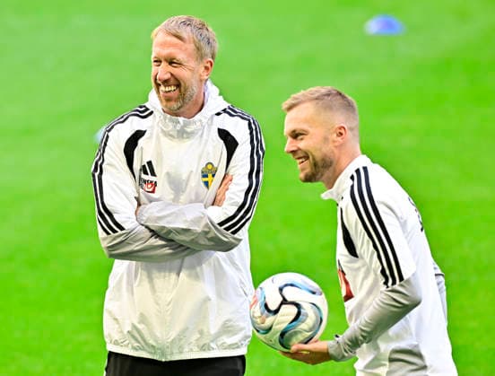 STOCKHOLM 20260924 National team head coach Graham Potter during today s national team practice at Strawberry Arena ahead of Friday s opening Nations League group stage match against Bosnia and Herzegovina STOCKHOLM SWEDEN x10030x  Copyright: xJonasxEkströmer TTx HERRLANDSLAGET FOTBOLL TRÄNING