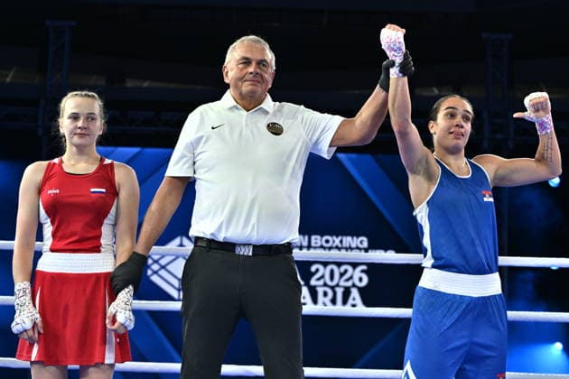 RECORD DATE NOT STATED 2026 European Boxing Elite Championship Sofia SOFIA, BULGARIA SEPTEMBER 24: Anastasiia Kool (Red) of Russia in action against Sara Cirkovic (Blue) of Serbia during their Elite Women s 54kg Semifinal match at the 2026 European Boxing Elite Championships at the Asics Arena Sports Hall in Sofia, Bulgaria, on September 24, 2026. Sofia Bulgaria  Copyright: xArturxWidakx originalFilename:widak-2026euro260924_npUWg.jpg