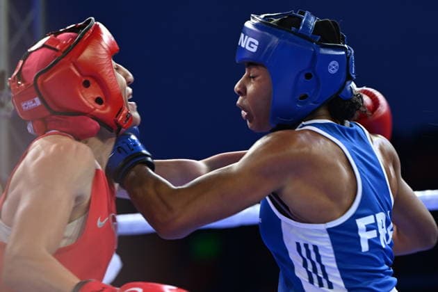 RECORD DATE NOT STATED 2026 European Boxing Elite Championship Sofia SOFIA, BULGARIA SEPTEMBER 24: Gizem Ozer (Red) of Turkey in action against Sthelyne Grosy (Blue) of France during their Elite Women s 60kg Semifinal match at the 2026 European Boxing Elite Championships at the Asics Arena Sports Hall in Sofia, Bulgaria, on September 24, 2026. Sofia Bulgaria  Copyright: xArturxWidakx originalFilename:widak-2026euro260924_npVbb.jpg