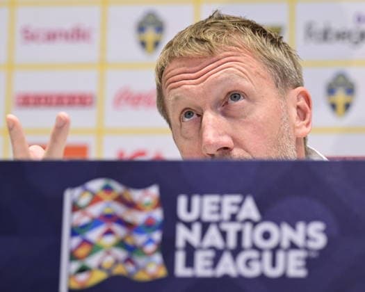 STOCKHOLM, SWEDEN 20260924 Victor Nilsson Lindelöf, soccer player, and Graham Potter, national team captain, during a press conference at Strawberry Arena ahead of Friday’s opening group match in the Nations League against Romania STOCKHOLM, SWEDEN x10030x  Copyright: xJonasxEkströmer TTx NATIONAL TEAM FOOTBALL PK