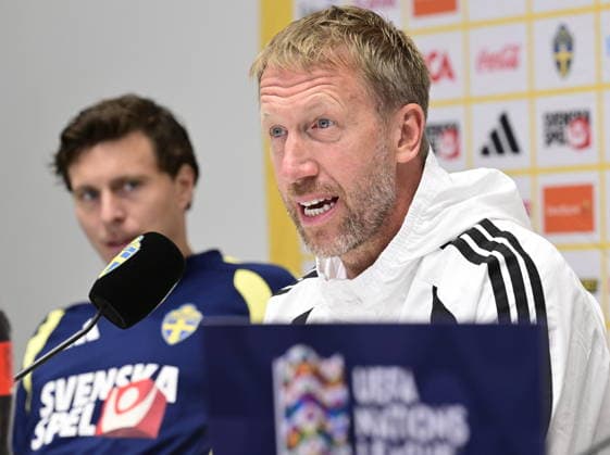 STOCKHOLM, SWEDEN 20260924 Victor Nilsson Lindelöf, soccer player, and Graham Potter, national team captain, during a press conference at Strawberry Arena ahead of Friday’s opening group match in the Nations League against Romania STOCKHOLM, SWEDEN x10030x  Copyright: xJonasxEkströmer TTx NATIONAL TEAM FOOTBALL PK