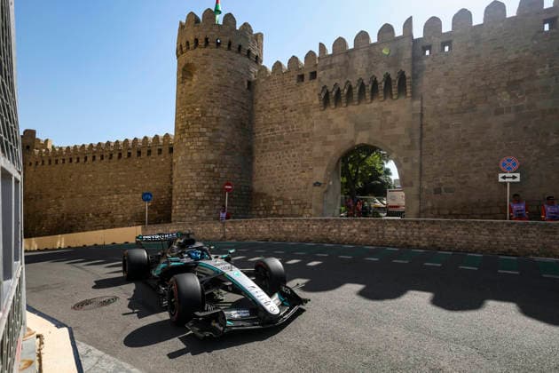 F1 - AZERBAIJAIN GRAND PRIX 2026 63 RUSSELL George (gbr), Mercedes AMG F1 Team W17, action during the 2026 Formula 1 Azerbaijan Grand Prix, 15th round of the 2026 Formula One World Championship, WM, Weltmeisterschaft from September 24 to 26, 2026 on the Baku City Circuit, in Baku, Azerbaijan - BakuAzerbaijan  Copyright: xXavixBonillax