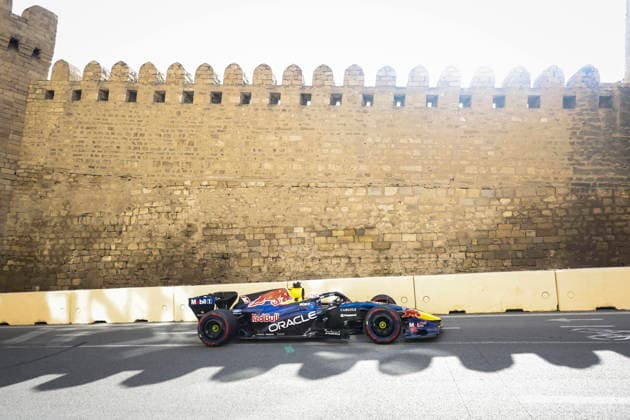 F1 - AZERBAIJAIN GRAND PRIX 2026 03 VERSTAPPEN Max (nld), Red Bull Racing Ford RB22, action during the 2026 Formula 1 Azerbaijan Grand Prix, 15th round of the 2026 Formula One World Championship, WM, Weltmeisterschaft from September 24 to 26, 2026 on the Baku City Circuit, in Baku, Azerbaijan - BakuAzerbaijan  Copyright: xXavixBonillax