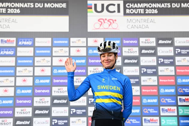 2026 UCI Road World Championships Picture by Simon Wilkinson SWpix.com - 24 09 2026 - Cycling - 2026 UCI Road World Championships - MontrÃ al, Canada - Women Under-23 Road Race - Sweden - Stina Kagevi (Sweden) MontrÃ al Avenue du Parc Canada Copyright: x xSWpix.comx(t axPhotographyxHubxLtd)xSimonxWilkinson SWpix.comx SWP-3521-2184