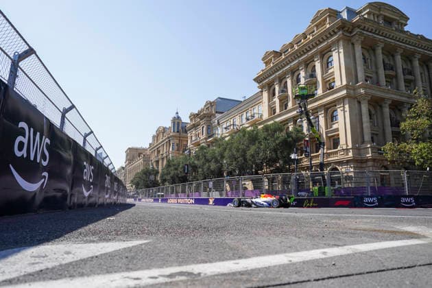 FORMULA 1 AZERBAIJAN GRAND PRIX 2026 Arvid Lindblad (GBR) 41 Racing Bulls in practice during the Formula 1 Qatar Airways Azerbaijan Grand Prix 2026, Round 15 of the 2026 Formula 1 World Championship, WM, Weltmeisterschaft from 24th - 26th September 2026 at the Baku City Circuit, Baku, Azerbaijan. Credit: Robbie Hoad Every Second Media Editorial use only. All images are copyright Every Second Media Limited. No images may be reproduced without prior permission. Copyright: xIMAGO EveryxSecondxMediax ESM-2183-0153 RobbiexHoadx xEveryxSecondxMediax