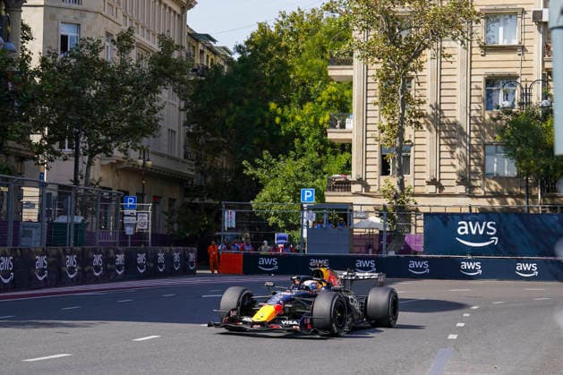FORMULA 1 AZERBAIJAN GRAND PRIX 2026 Max Verstappen (NED) 3 Red Bull Racing in practice during the Formula 1 Qatar Airways Azerbaijan Grand Prix 2026, Round 15 of the 2026 Formula 1 World Championship, WM, Weltmeisterschaft from 24th - 26th September 2026 at the Baku City Circuit, Baku, Azerbaijan. Credit: Robbie Hoad Every Second Media Editorial use only. All images are copyright Every Second Media Limited. No images may be reproduced without prior permission. Copyright: xIMAGO EveryxSecondxMediax ESM-2183-0161 RobbiexHoadx xEveryxSecondxMediax