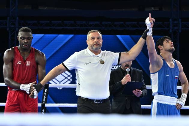 RECORD DATE NOT STATED 2026 European Boxing Elite Championship Sofia SOFIA, BULGARIA SEPTEMBER 24: Oladimeji Shittu (Red) of England in action against Cheerav Ashalaev (Blue) of Russia during their Elite Men s 80kg Semifinal match at the 2026 European Boxing Elite Championships at the Asics Arena Sports Hall in Sofia, Bulgaria, on September 24, 2026. Sofia Bulgaria  Copyright: xArturxWidakx originalFilename:widak-2026euro260924_npzyL.jpg