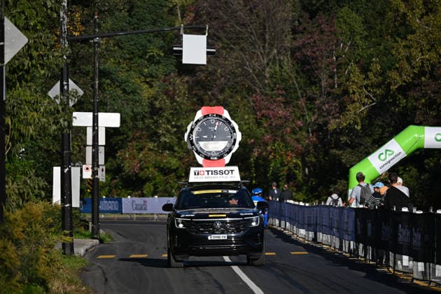 2026 UCI Road World Championships Picture by Zac Williams SWpix.com - 24 09 2026 - Cycling - 2026 UCI Road World Championships - MontrÃ al, Canada - Women Under 23 Road Race - Tissot Car Copyright: x xSWpix.comx(t axPhotographyxHubxLtd)xZacxWilliams SWpix.comx SWP-3521-2257