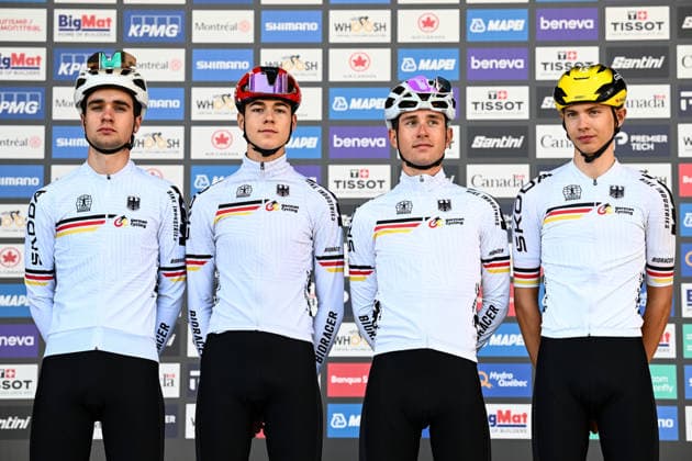 2026 UCI Road World Championships Picture by Simon Wilkinson SWpix.com - 24 09 2026 - Cycling - 2026 UCI Road World Championships - MontrÃ al, Canada - Men Junior Road Race - Germany - Alwin Beyer (Germany), Luan Elsässer (Germany), Max Jerzyna (Germany), Owen Kings (Germany) MontrÃ al Avenue du Parc Canada Copyright: x xSWpix.comx(t axPhotographyxHubxLtd)xSimonxWilkinson SWpix.comx SWP-3521-2424