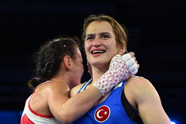 RECORD DATE NOT STATED 2026 European Boxing Elite Championship Sofia SOFIA, BULGARIA SEPTEMBER 24: Liudmila Vorontsova (Red) of Russia in action against Esra Yildiz Kahraman (Blue) of Turkey during their Elite Women s 57kg Semifinal match at the 2026 European Boxing Elite Championships at the Asics Arena Sports Hall in Sofia, Bulgaria, on September 24, 2026. Sofia Bulgaria  Copyright: xArturxWidakx originalFilename:widak-2026euro260924_npo8M.jpg