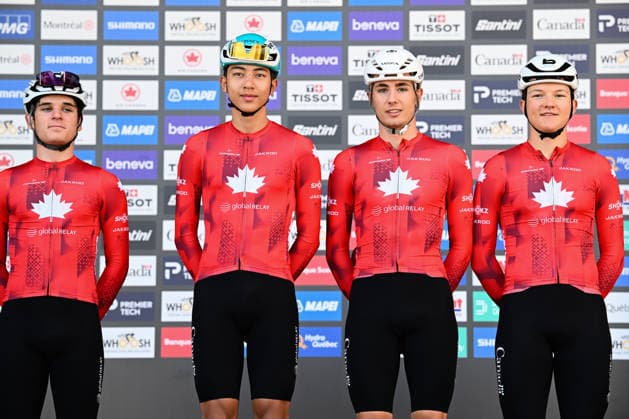 2026 UCI Road World Championships Picture by Simon Wilkinson SWpix.com - 24 09 2026 - Cycling - 2026 UCI Road World Championships - MontrÃ al, Canada - Men Junior Road Race - Canada - Albert Brouillette (Canada), Carter Deveer (Canada), Zachari Moreau (Canada), Amos Scott Bouris (Canada) MontrÃ al Avenue du Parc Canada Copyright: x xSWpix.comx(t axPhotographyxHubxLtd)xSimonxWilkinson SWpix.comx SWP-3521-2440