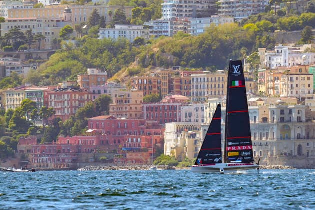 September 24, 2026, Napoli, ITALIA: Le imbarcazioni impegnate nelle prove ufficiali delle regate preliminari dell America s Cup 2027, nel golfo di Napoli, 24 settembre 2026. ANSA CIRO FUSCO - - - - - - - - - - - - - - - - - - - - - - - - - - - - - - - - - - - - - - - - - - - Boats taking part in the official trials for the preliminary races of the 2027 America™s Cup, in the Gulf of Naples, 24 September 2026. ANSA CIRO FUSCO America s Cup, Al Via Le Preregate. Abodi Sogno Inizia A Prendere Forma  - ZUMAa110 20260924_zaf_a110_024 Copyright: xCiroxFuscox